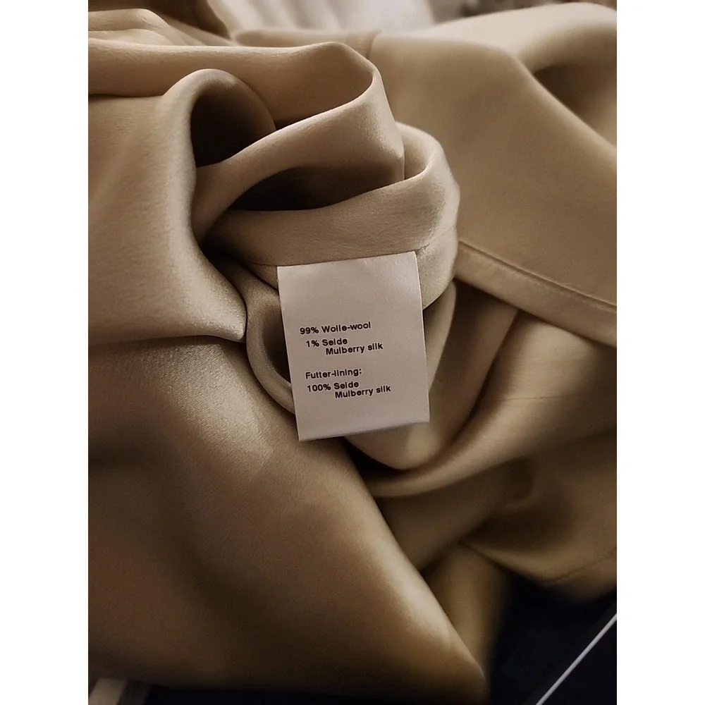 Akris Asymmetrical sleek, sophisticated and architectural Dress‎ Size: 6 Luxury
